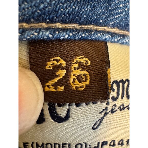 Miss Me Womens Distressed Denim Bermuda Shorts Frayed Hem Size 26 Blue Stretch C - Picture 4 of 8